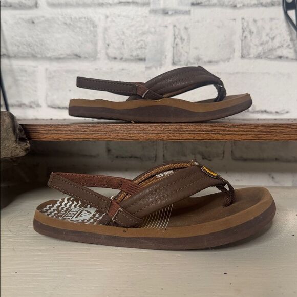 Reef Brown Toddler Flip Flops Shoes Size 8 - Picture 3 of 5